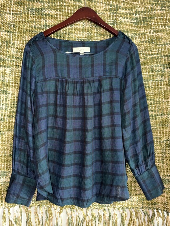 LOFT Tops - LOFT Blue and Green Plaid Lightweight Long-Sleeve Blouse size M
